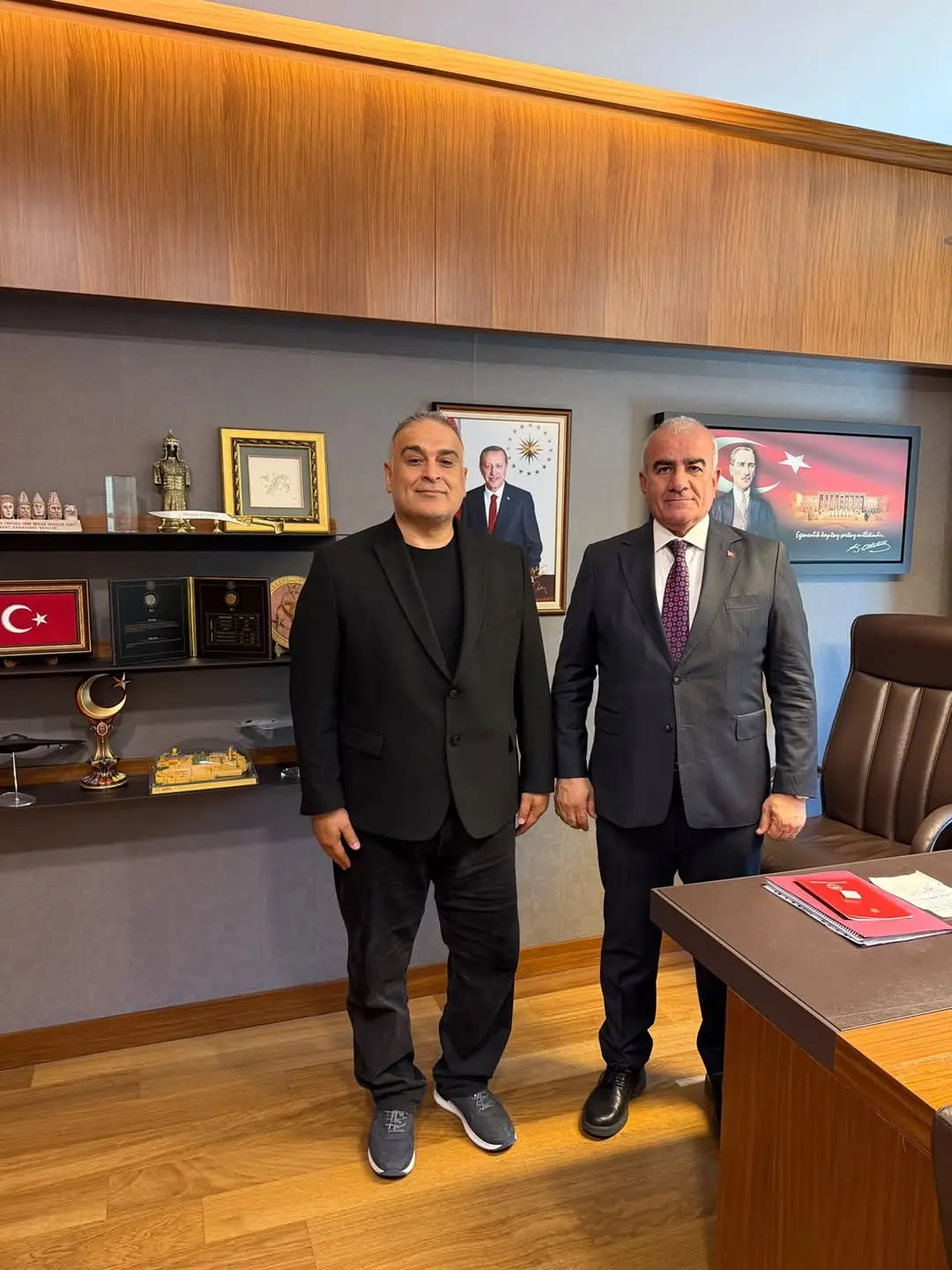 TBMM'de Genç Sağlık Sendikası Adıyaman Şube Başkanı Adem Duru'yu Ağırladı