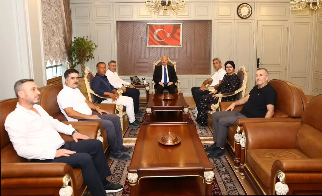 Adıyaman Valiliği, İnşaatçılar Esnaf ve Sanatkârlar Odası Başkanı ile Görüştü