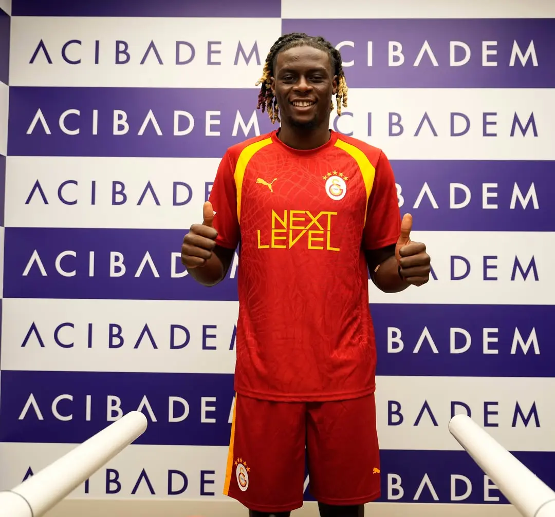 Galatasaray'ın Yeni Transferi Lesley Ugochukwu, Acıbadem Sağlık Maslak Hastanesi'nde Sağlık Kontrolünden Geçti