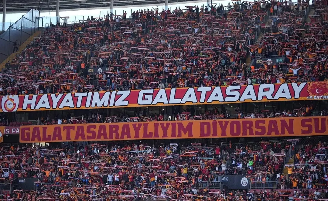 Galatasaray Ailesine Günaydın Mesajı