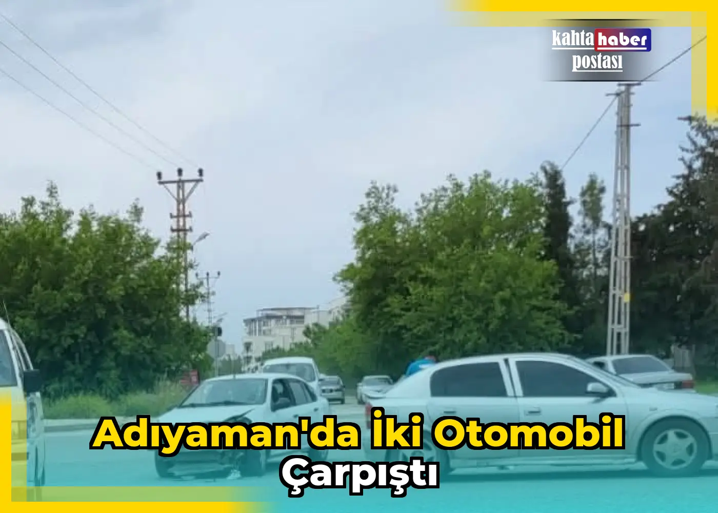 Adıyaman'da İki Otomobil Çarpıştı