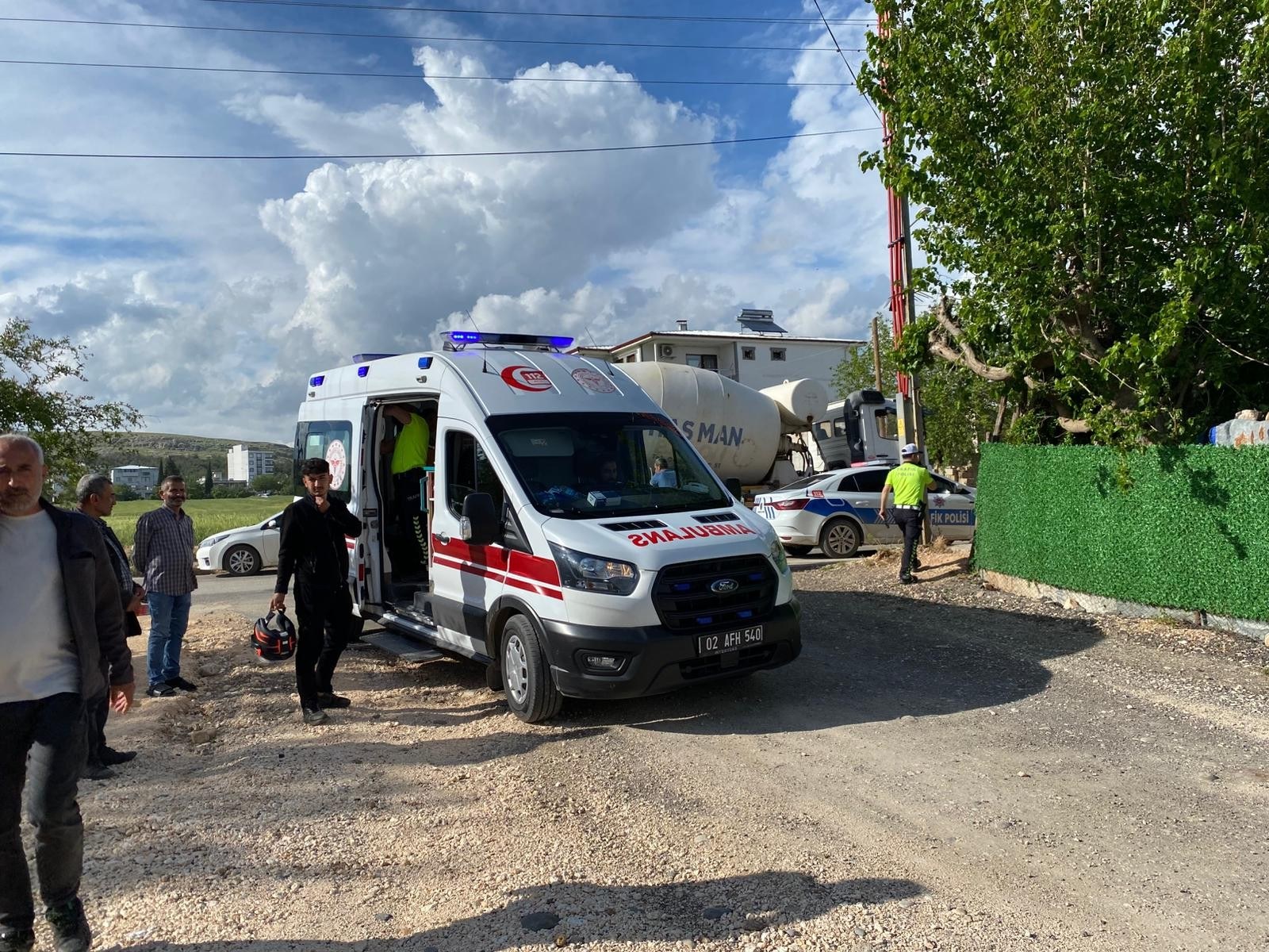 Adıyaman'da Motosiklet Kazası: Öğrenci Yaralandı