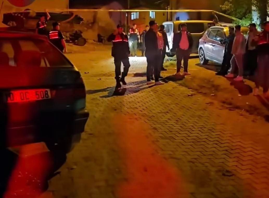 Balıkesir'de Nişan Merasiminde Kanlı Kavga