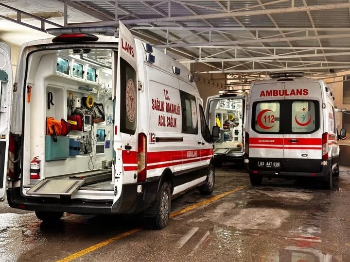 Şanlıurfa'da Yaşlı Adam Otomobil Çarptı Ağır Yaralandı