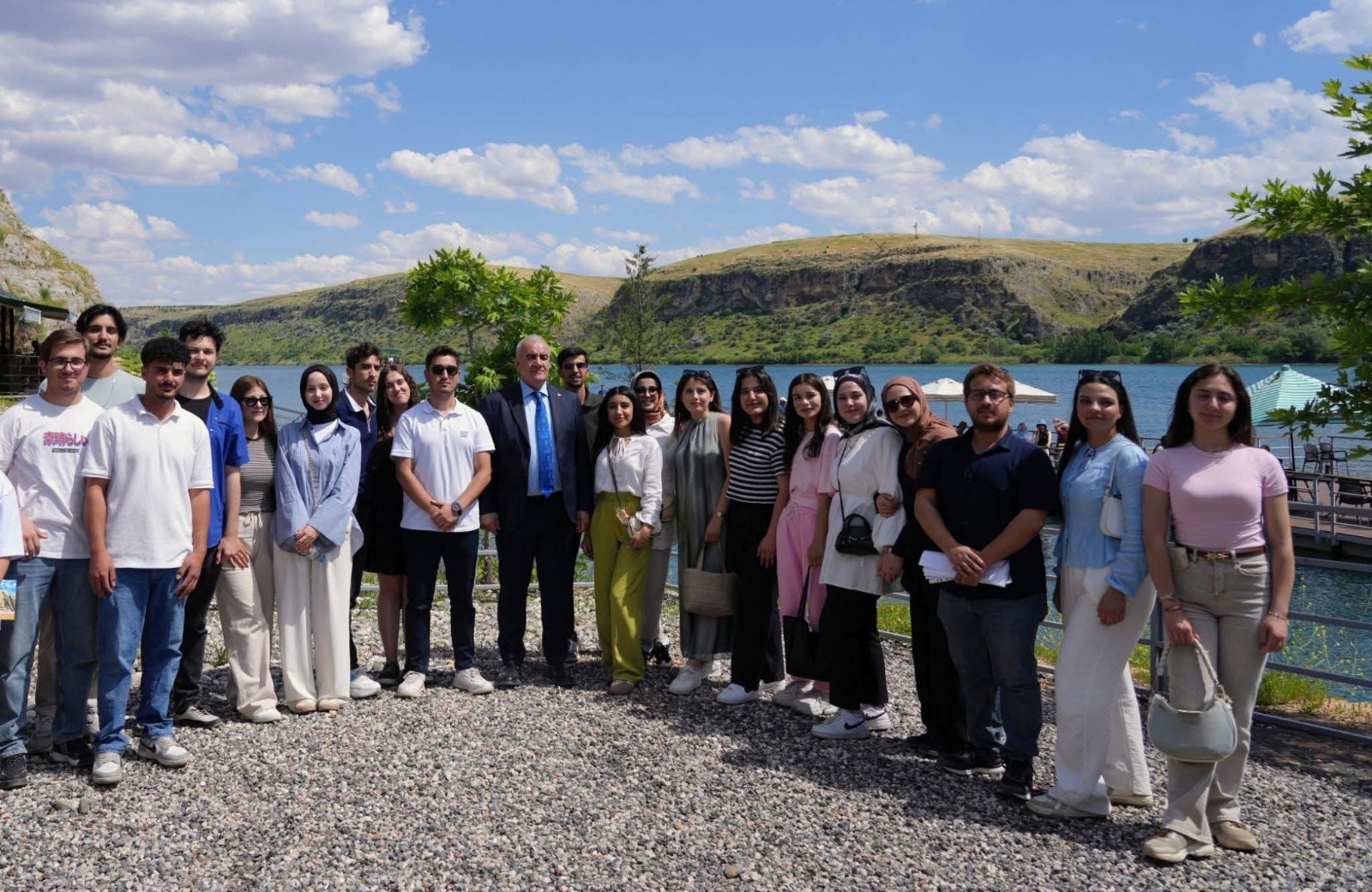 Milletvekili Özhan'dan 19 Mayıs Bayramı Mesajı