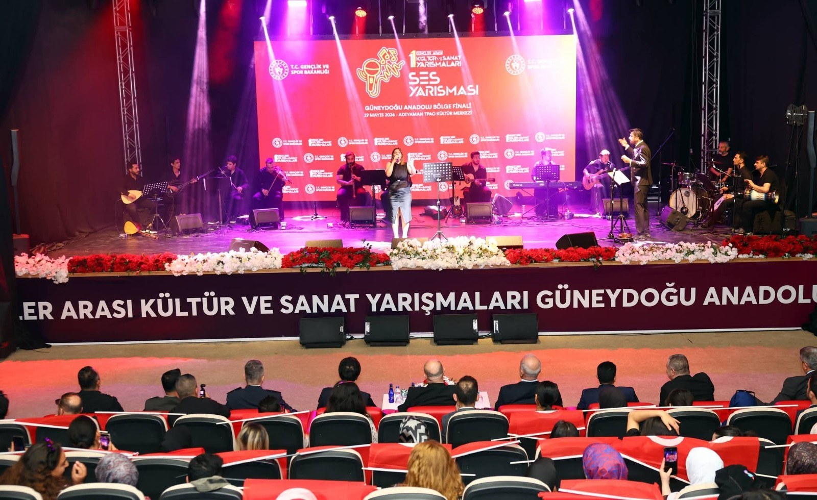Adıyaman'da Gençler Arası Kültür Sanat Ses Yarışması Bölge Finali Yapıldı