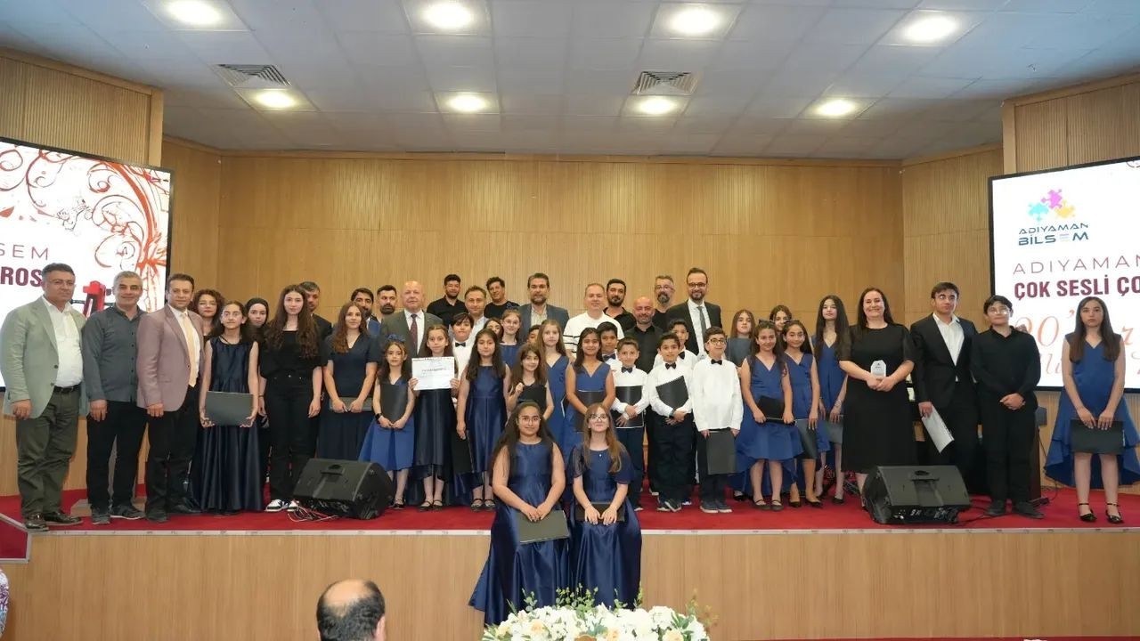 BİLSEM Çocuk Korosu 90'lar Pop Şarkıları Seslendirdi