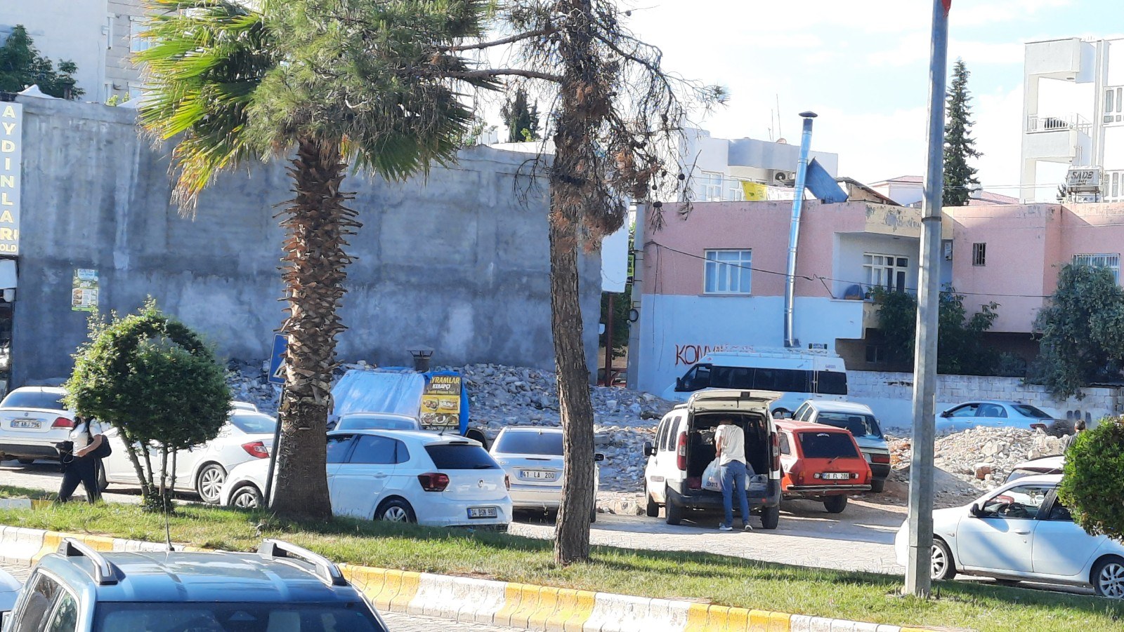 Kahta'da Deprem Sonrası Yıkım Alanları Enkaz Halinde