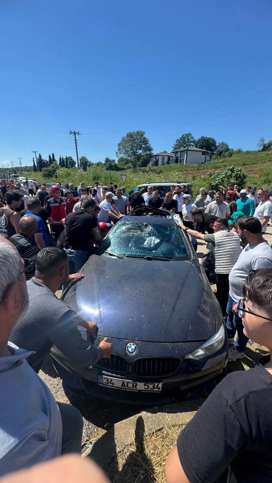 Sakarya'da Trafik Kazası: 14 Yaşında Çocuk Hayatını Kaybetti