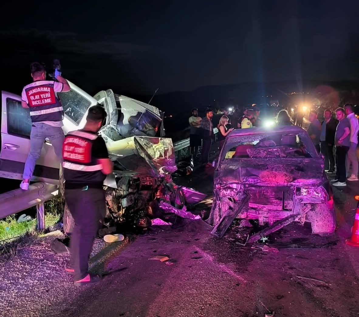 Mersin'de Zincirleme Kaza: 1 Ölü, 5 Yaralı