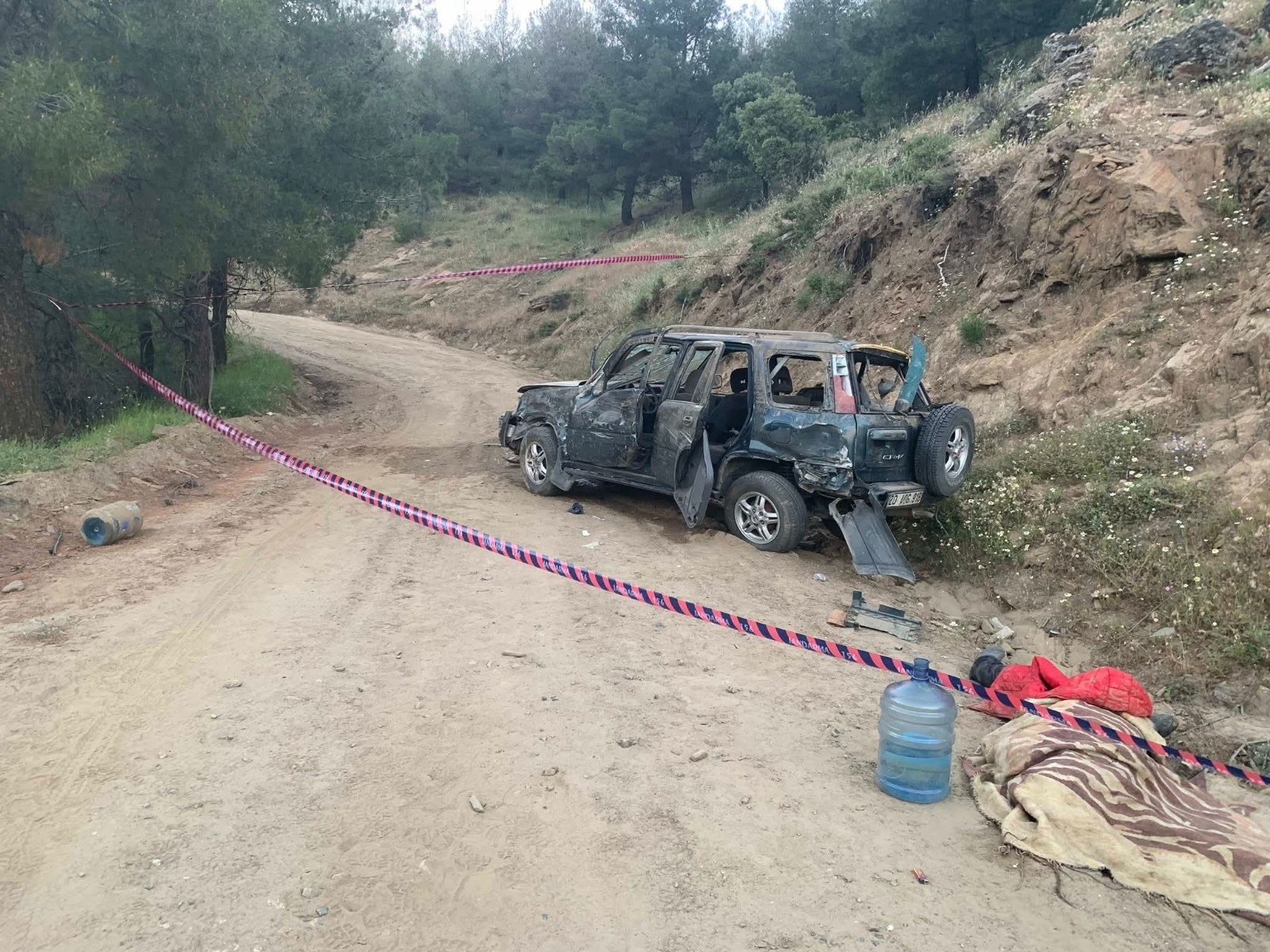 Aydın'da Cip Uçuruma Yuvarlandı: 1 Ölü, 2 Yaralı