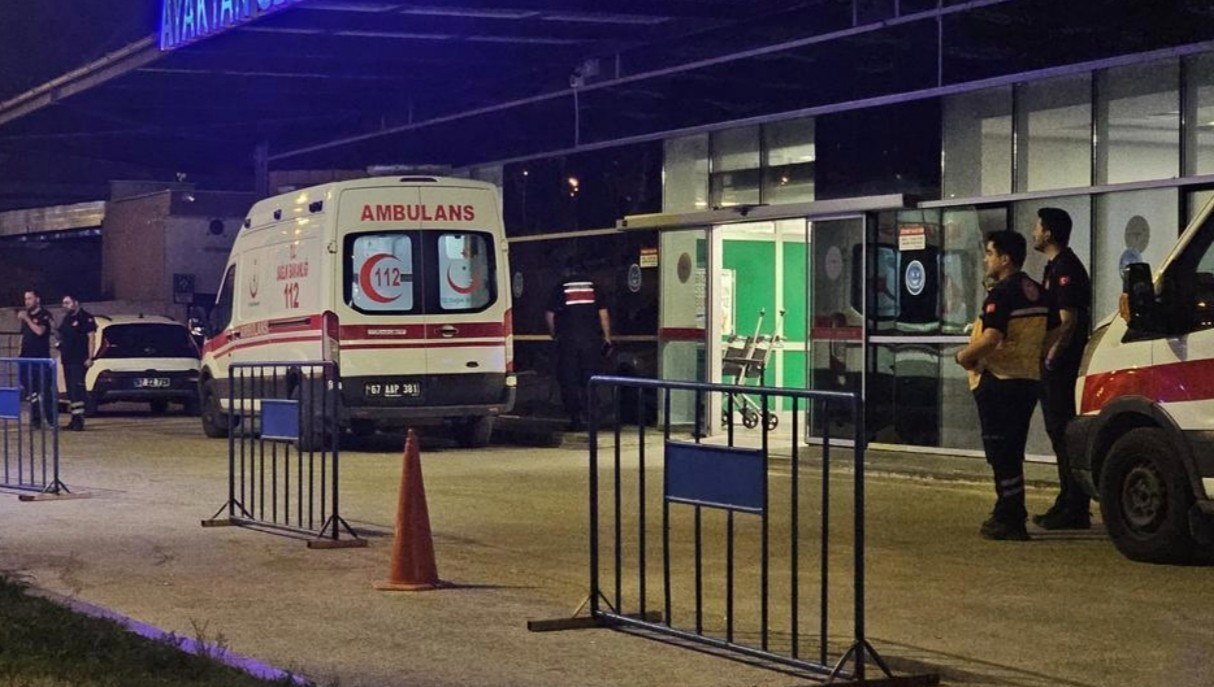 Şanlıurfa Karaköprü'de Silahlı Kavga: 2 Yaralı