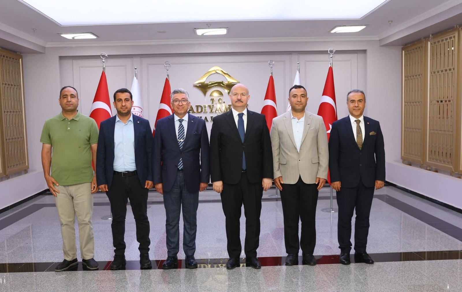 Vali Küçük'ün Çağrısına 250 Bin TL Bağış