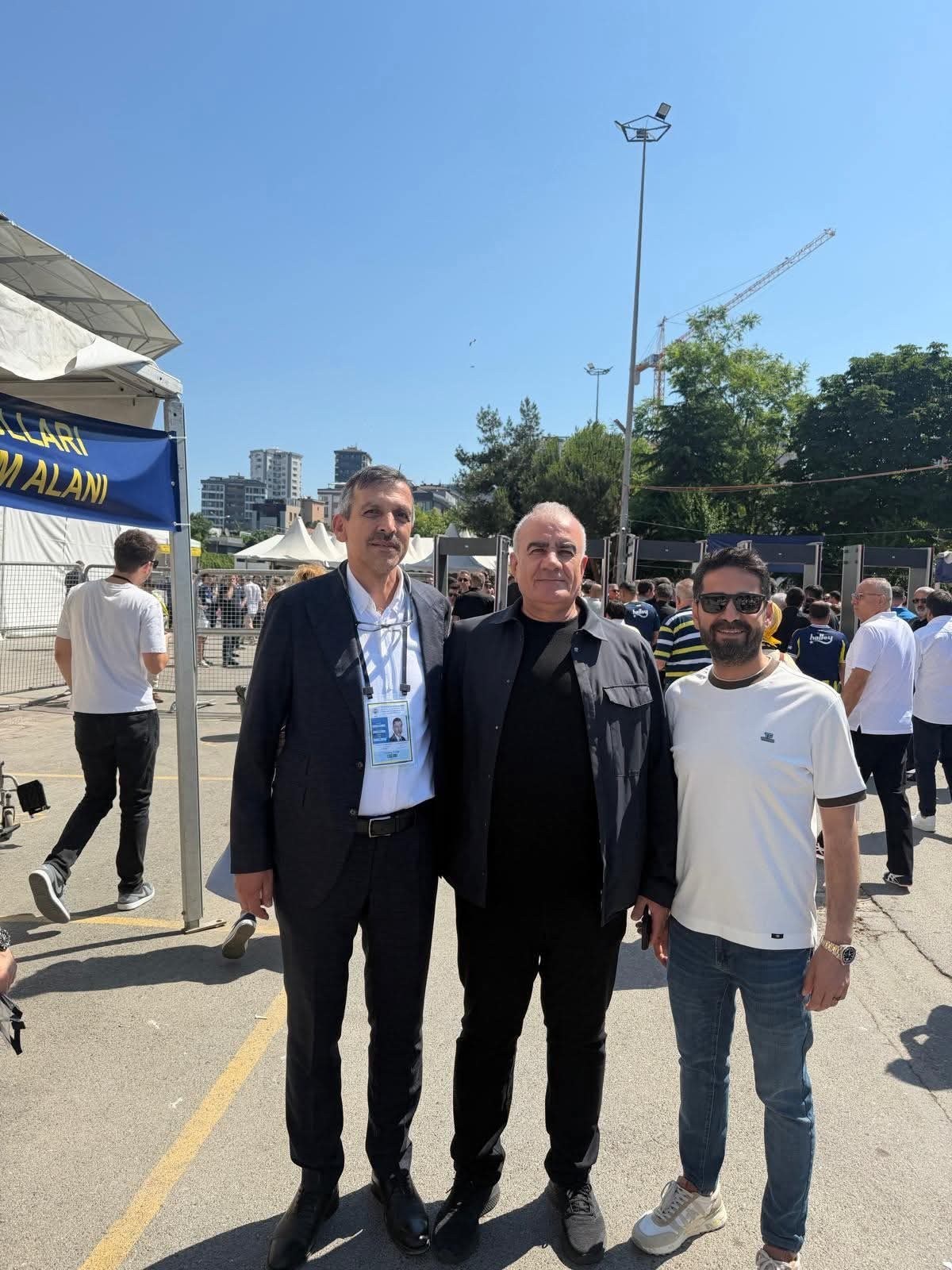AK Parti Milletvekili Fenerbahçe Kongresi'ne Katıldı