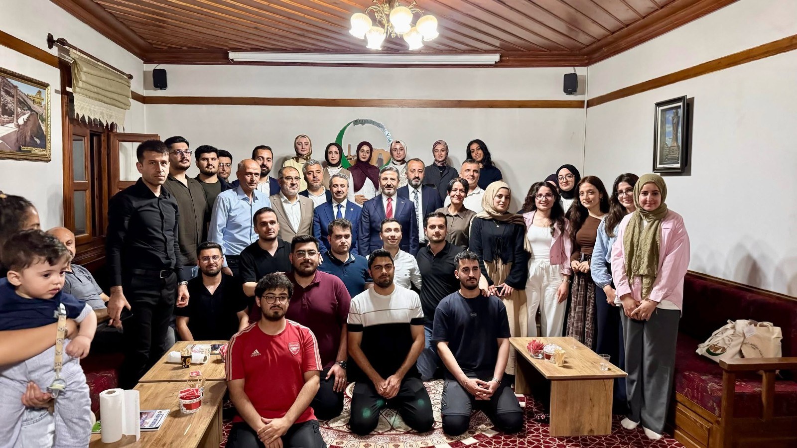 Aydın ve Alkayış, Ankara Adıyamanlılar Vakfı Mezuniyet Programına Katıldı
