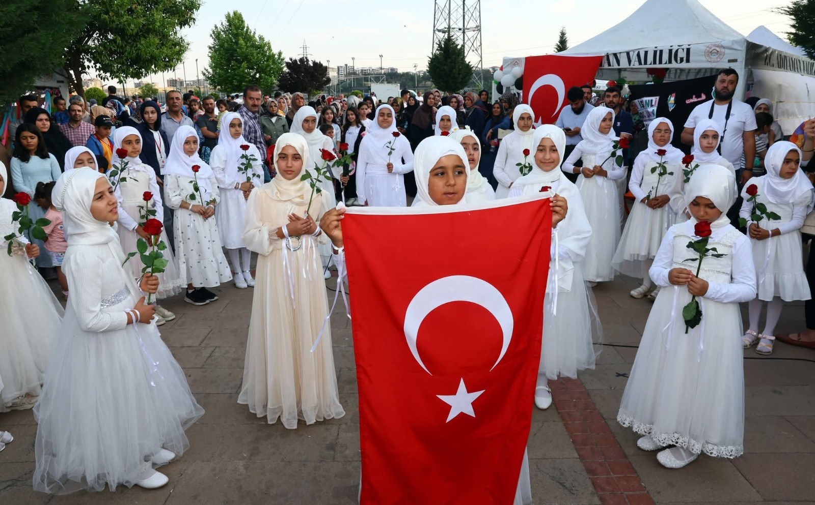 Adıyaman'da Kur'an Kursu Öğrencileri Yıl Sonu Programına Katılım Yoğun Oldu