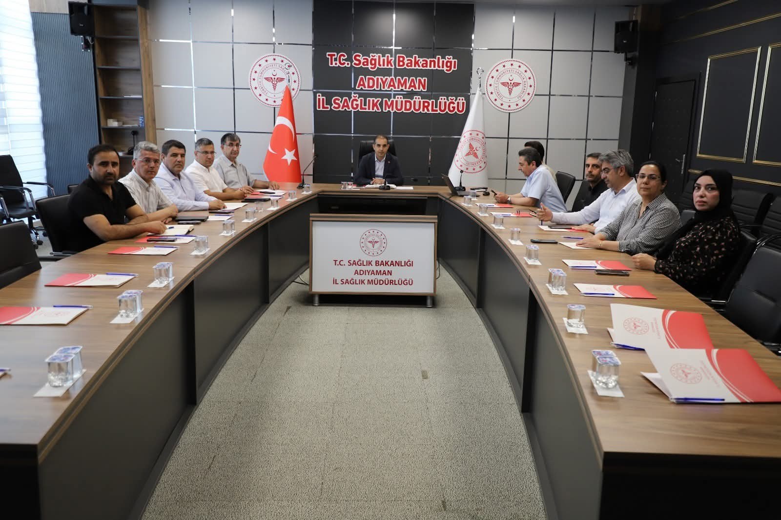 Adıyaman İl Sağlık Müdürü Şirik Başkanlığında, Adıyaman'a Sağlık Yatırımları Değerlendirildi
