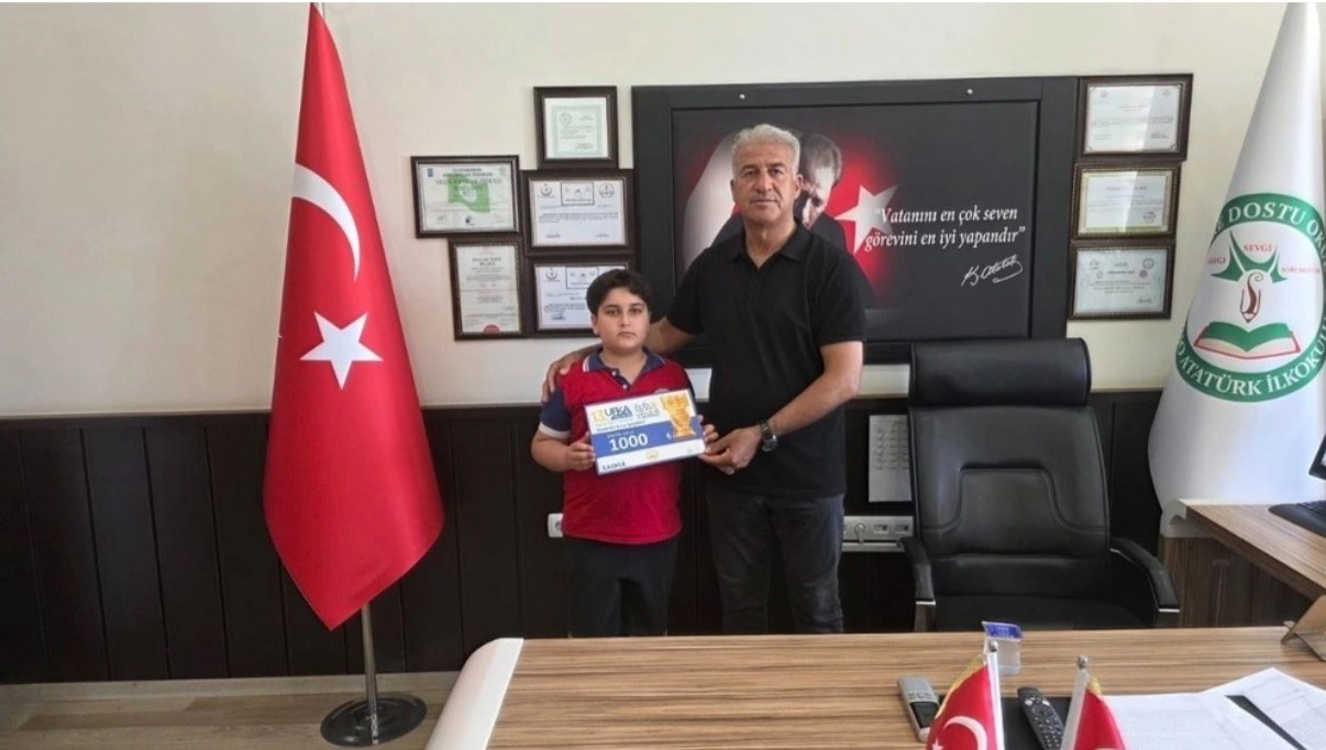 Kahta TPAO Atatürk İlkokulu 4. Sınıf Öğrencisi Ödülünü Gazze'ye Bağışladı
