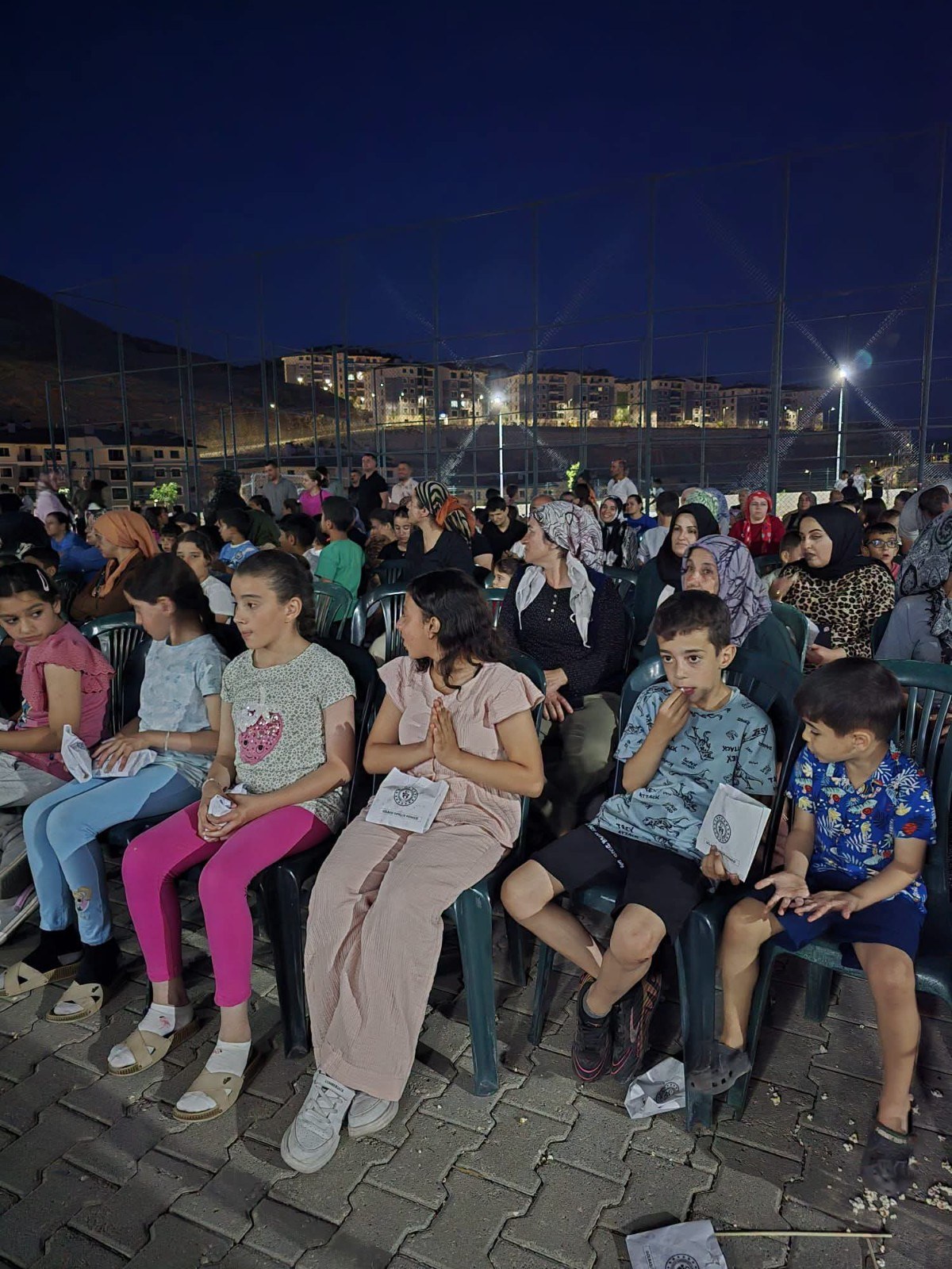 Adıyaman Gölbaşı'nda Öğrencilere Sinema ve Eğlenceli Dolu Bir Gün Yaşatıldı