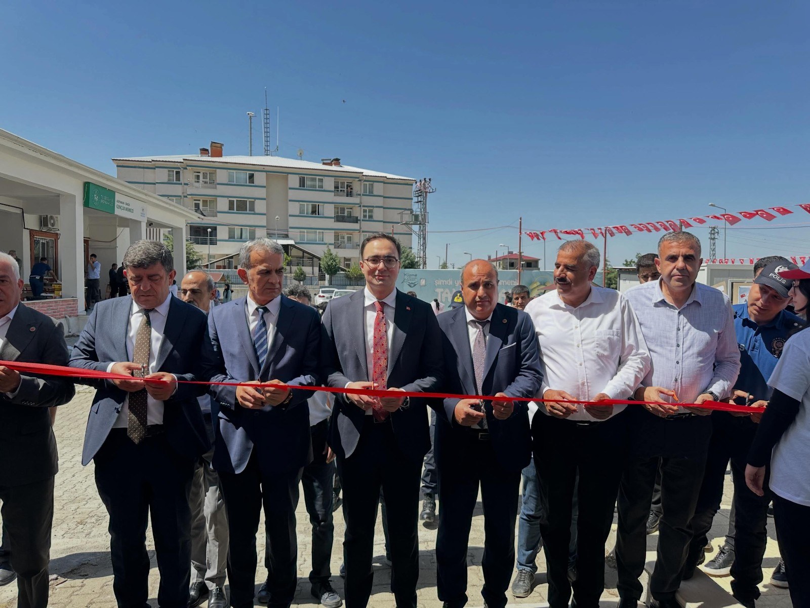 Sincik'te Öğrenci Projeleri Eğitim Festivali'nde Sergilendi