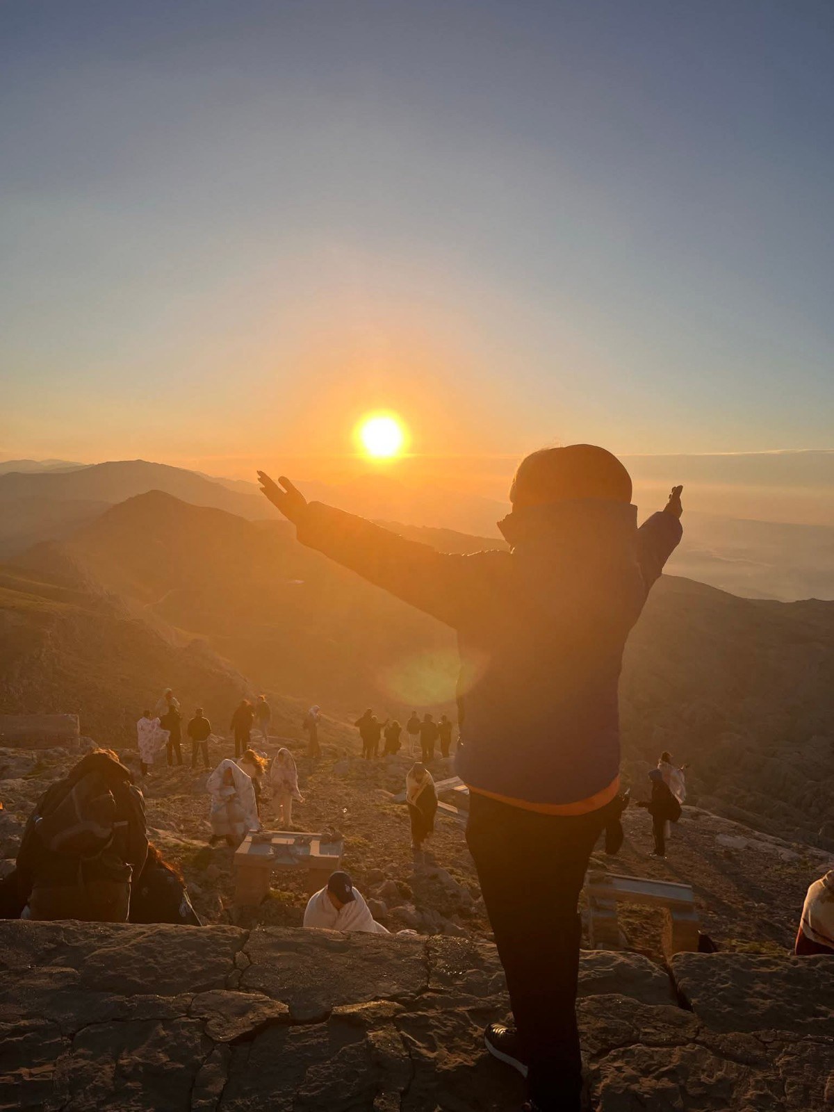 Güneşin En Güzel Doğuş Yeri Olan Nemrut Dağı'ndan  Herkese Günaydın