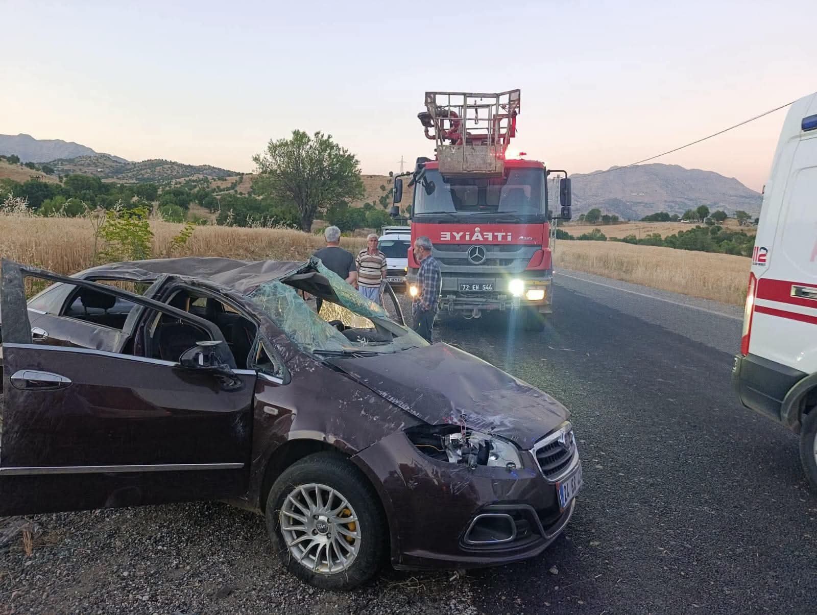 Diyarbakır'da Trafik Kazası: 2 Ölü, 5 Yaralı