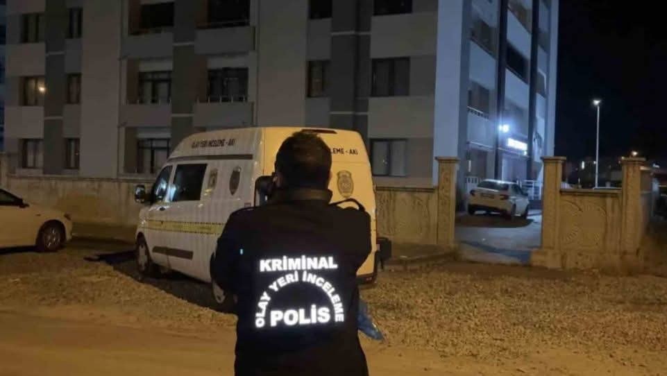 Kayseri'de Laf Atma Kavgası: 1 Kişi Öldü, 2 Kişi Yaralandı