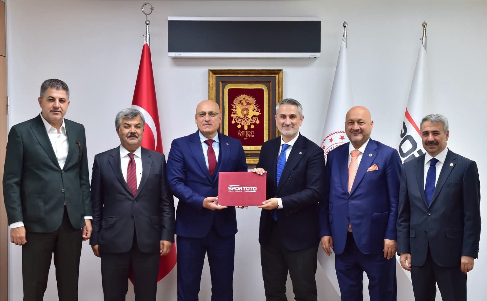 Ak Parti Milletvekili Doç Dr ishak Şan'dan Adıyaman'a Engelsiz Yaşam Merkezi Müjdesi