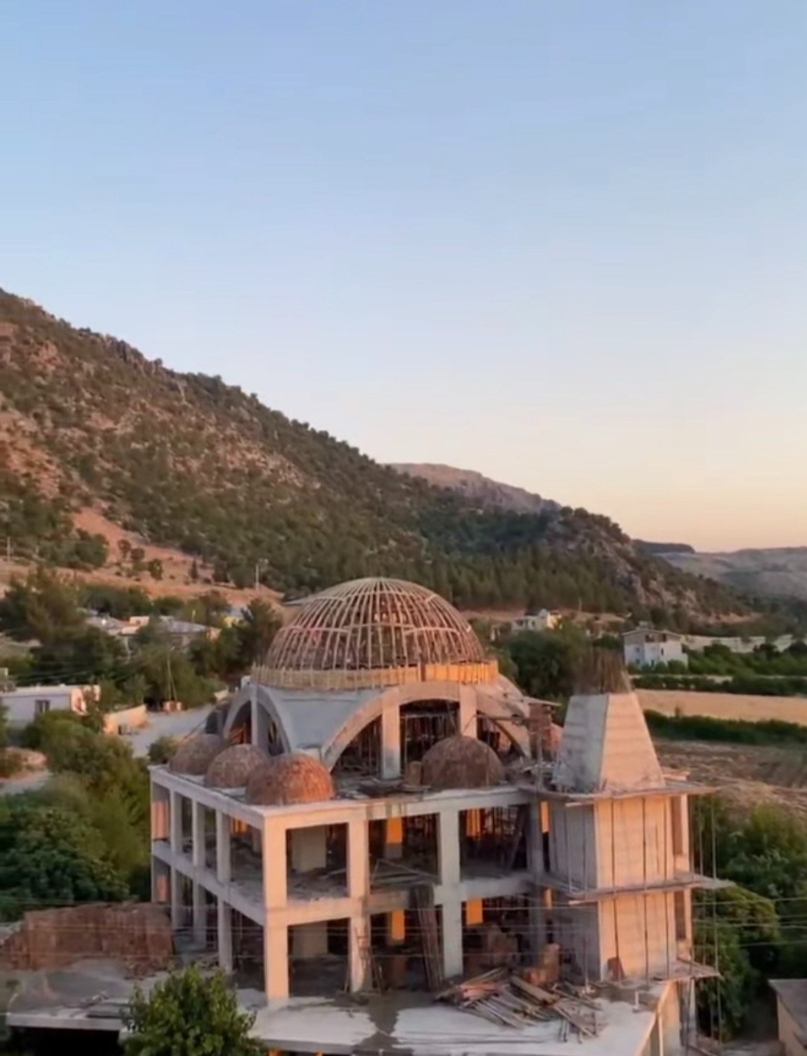 Kahta Damlacık Köyü Camii İnşaatı İçin Destek Çağrısı