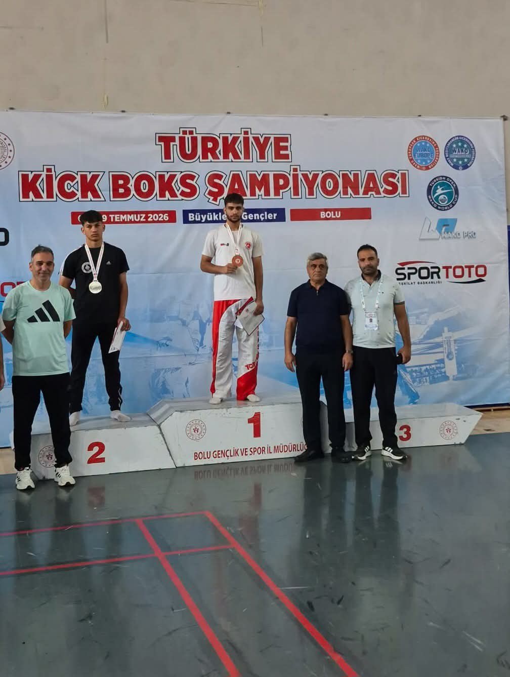 Adıyaman Kick Boks'ta Türkiye Şampiyonu Oldu