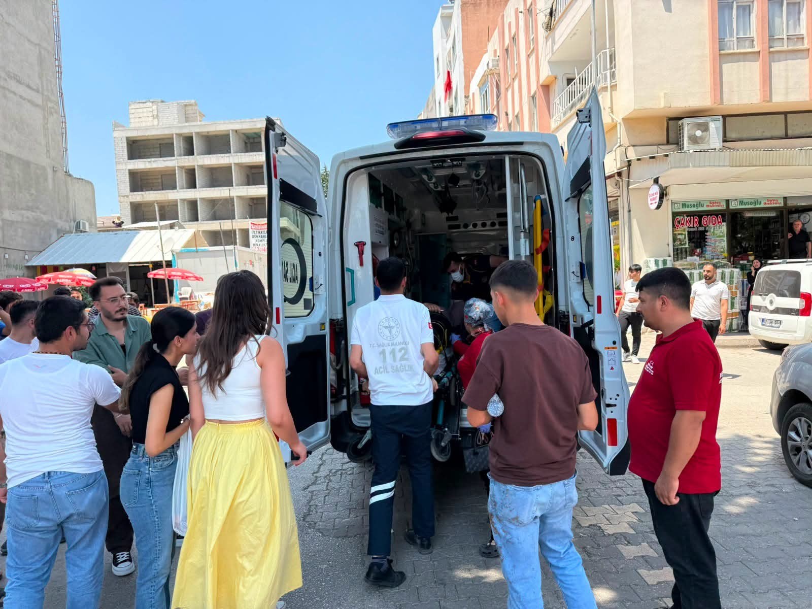 Adıyaman'da İki Motosiklet Çarpıştı: Abla ve 9 Yaşındaki Kardeşi Yaralandı