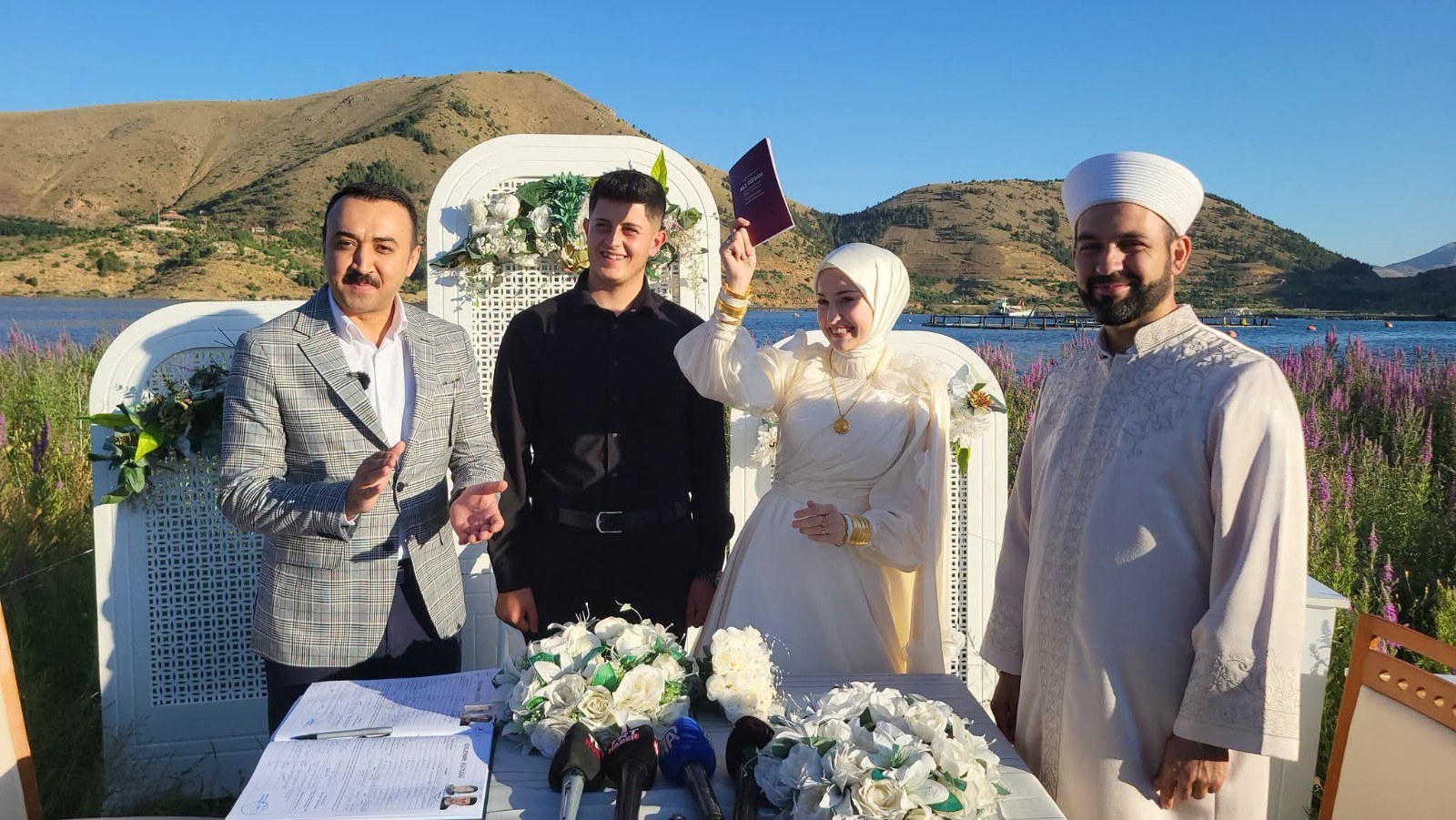 Çelikhan'da Yüzen Adalar'da İlk Kez Nikah Kıyıldı