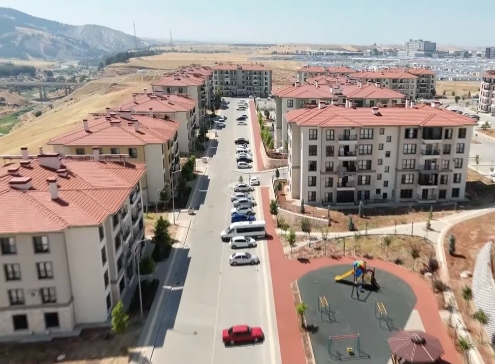 Adıyaman'da Baykar Konutları Sakinlerinden Memnuniyet