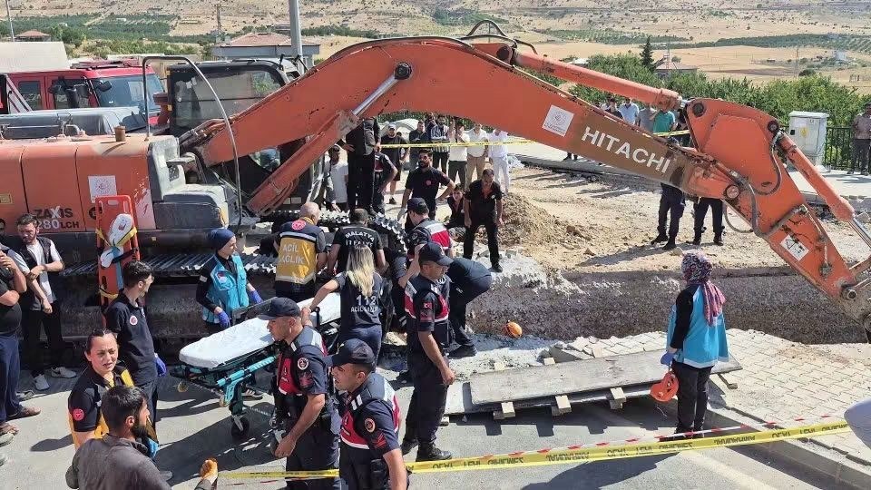 Malatya Yeşilyurt'ta Altyapı Çalışmasında Göçük