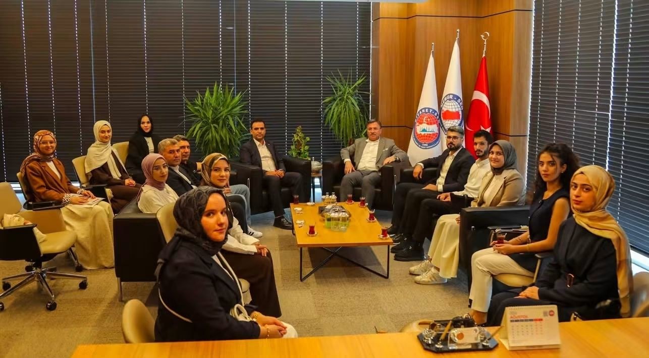 Kahta Belediyesi Heyetinden Diyanet-Sen Ziyareti