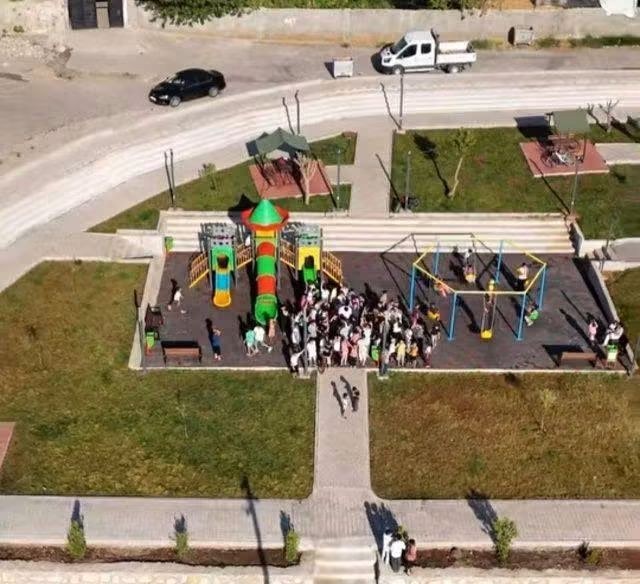 Kahta Cami Mahallesi'nde Yeni Park Açıldı