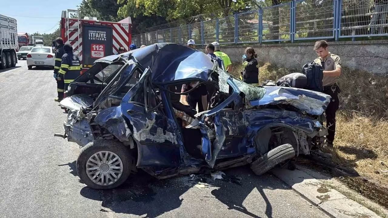 Eskişehir'de Zincirleme Trafik Kazası Meydana Geldi