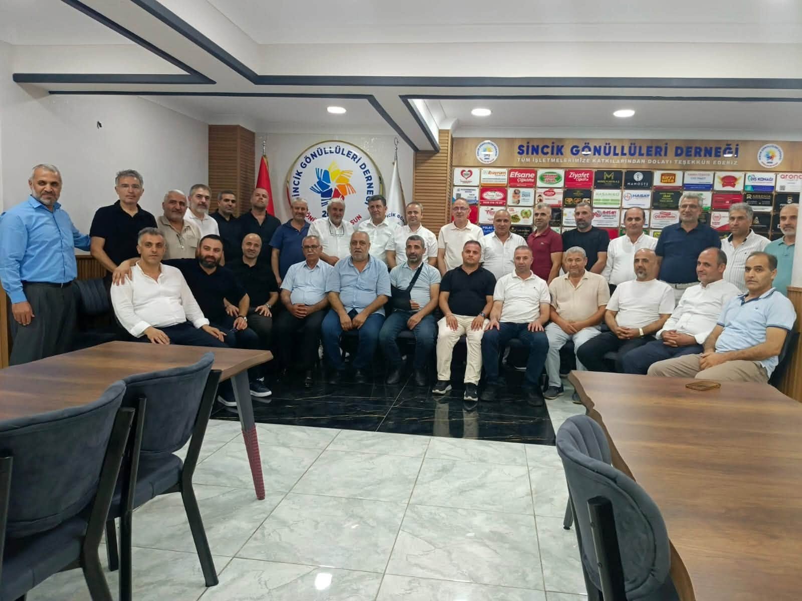 İnlice Belediye Başkanı Abuzer Yakan Sincik Gönüllüleriyle Buluştu