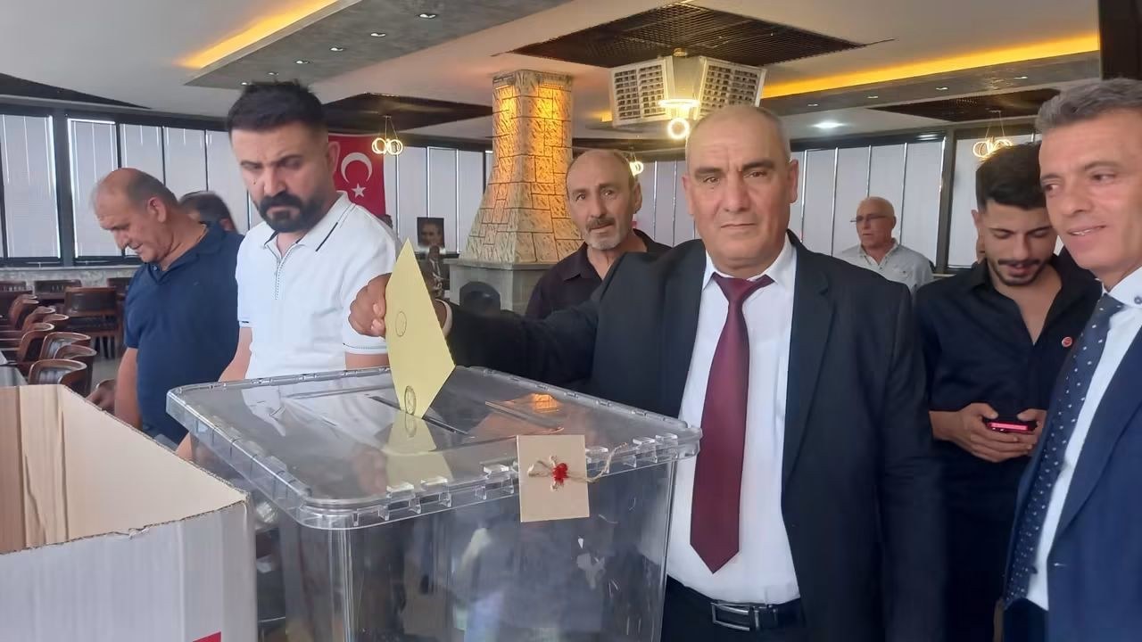 Doğru Yol Partisi Kahta İlçe Kongresi Yapıldı