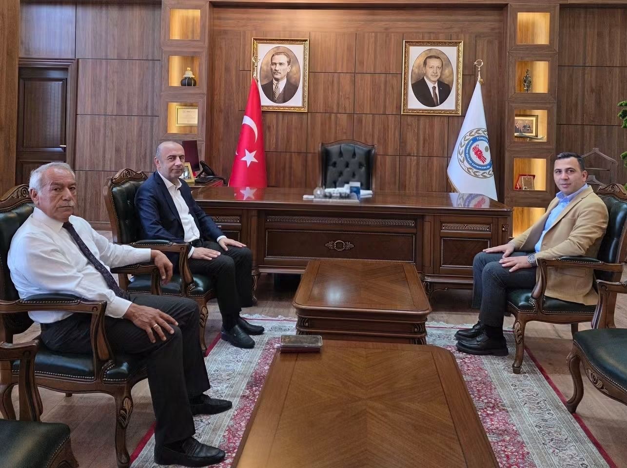 Rektör Keleş'ten Kaymakam Algın'a Ziyaret