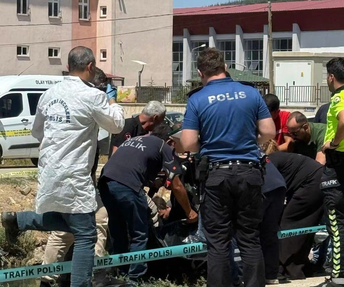 Göksun Çayı'na Düşen Yaşlı Adam Hayatını Kaybetti