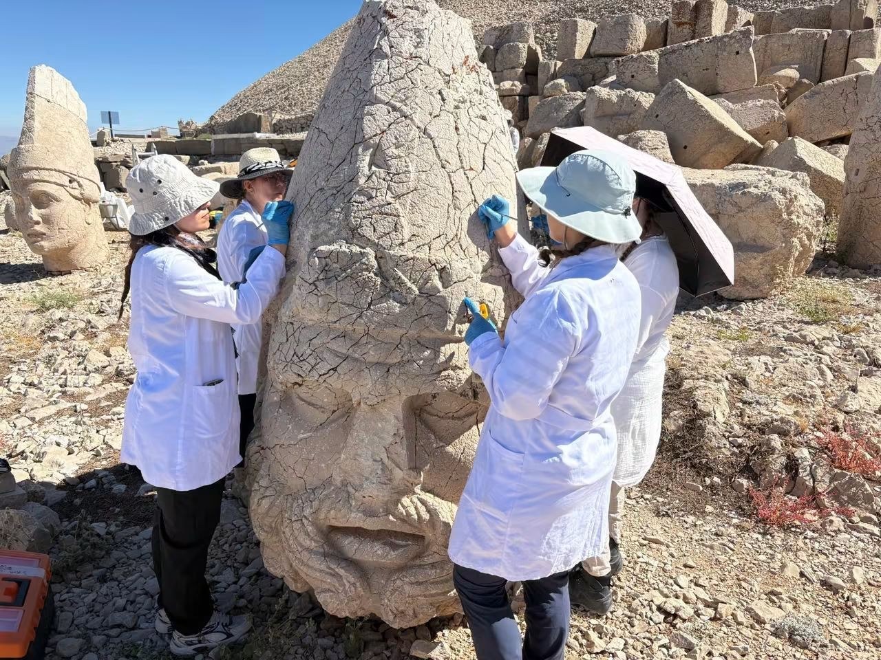 Nemrut Dağı Heykelleri Nanoteknolojiyle Güçlendiriliyor