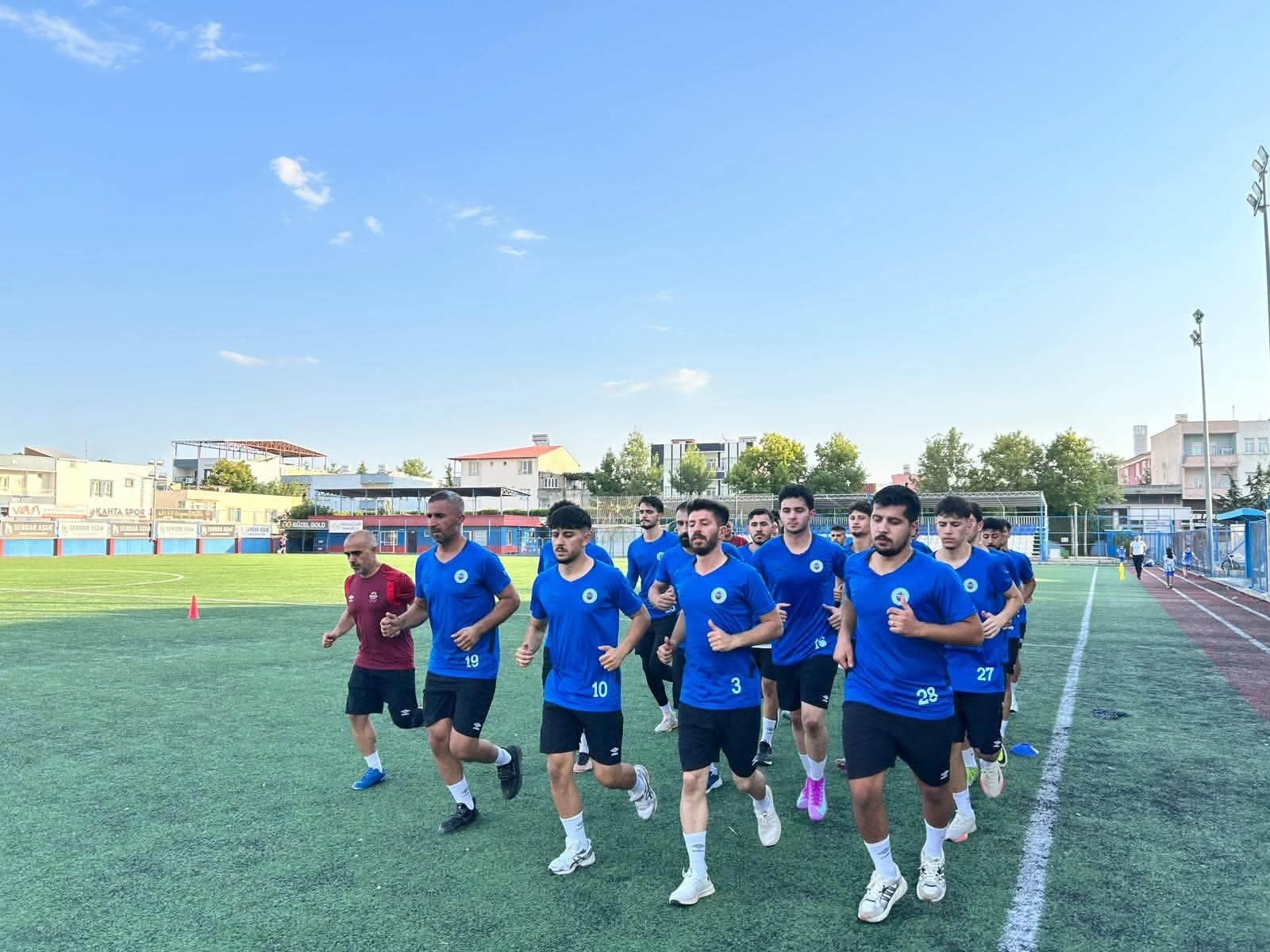 Kahta 02 Spor Yeni Sezona Başladı