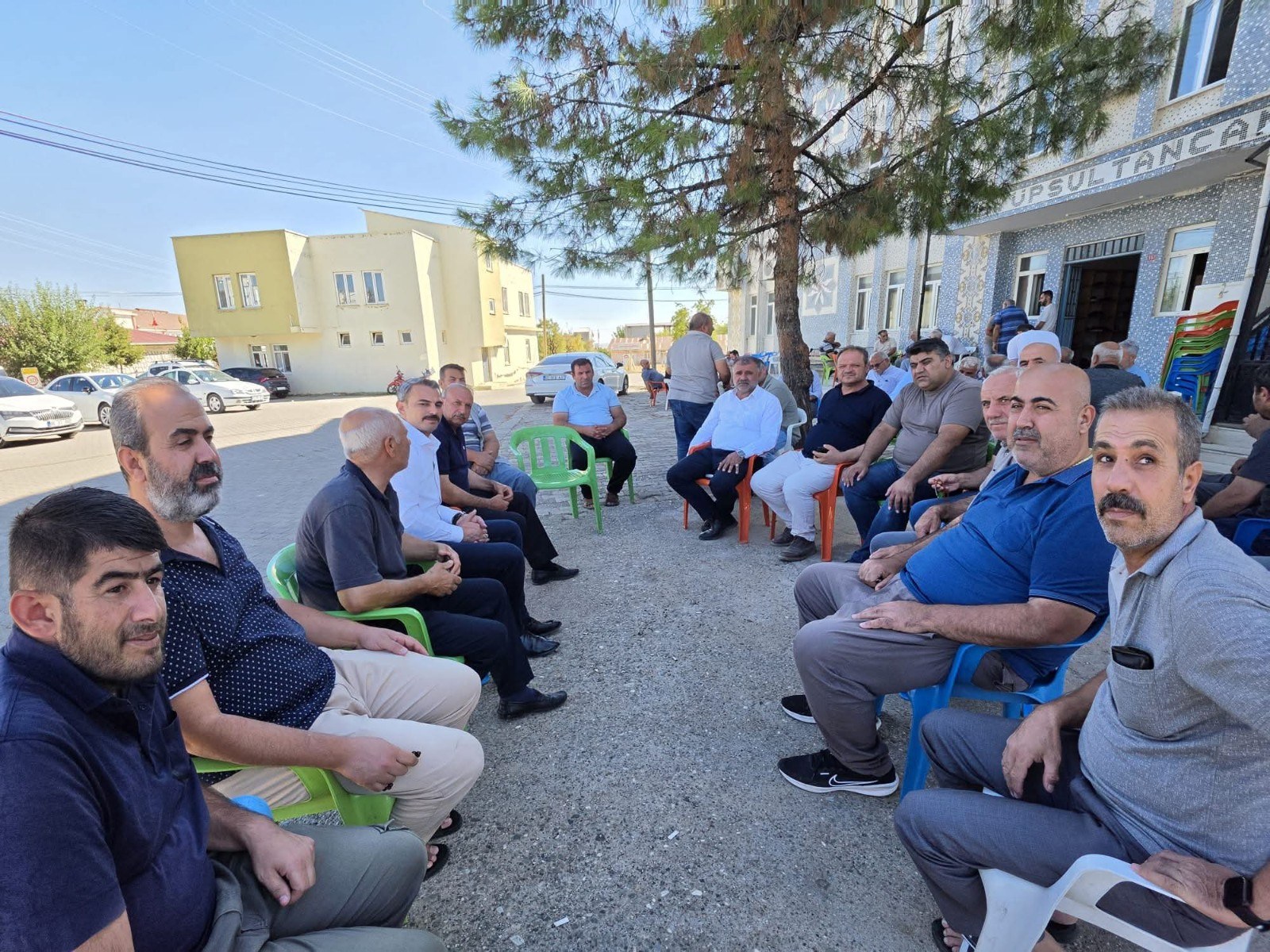 Kahta Milliyetçi Hareket Partisi İlçe Başkanı Haşim Turan'ın Acı Gününde Taziye Ziyareti