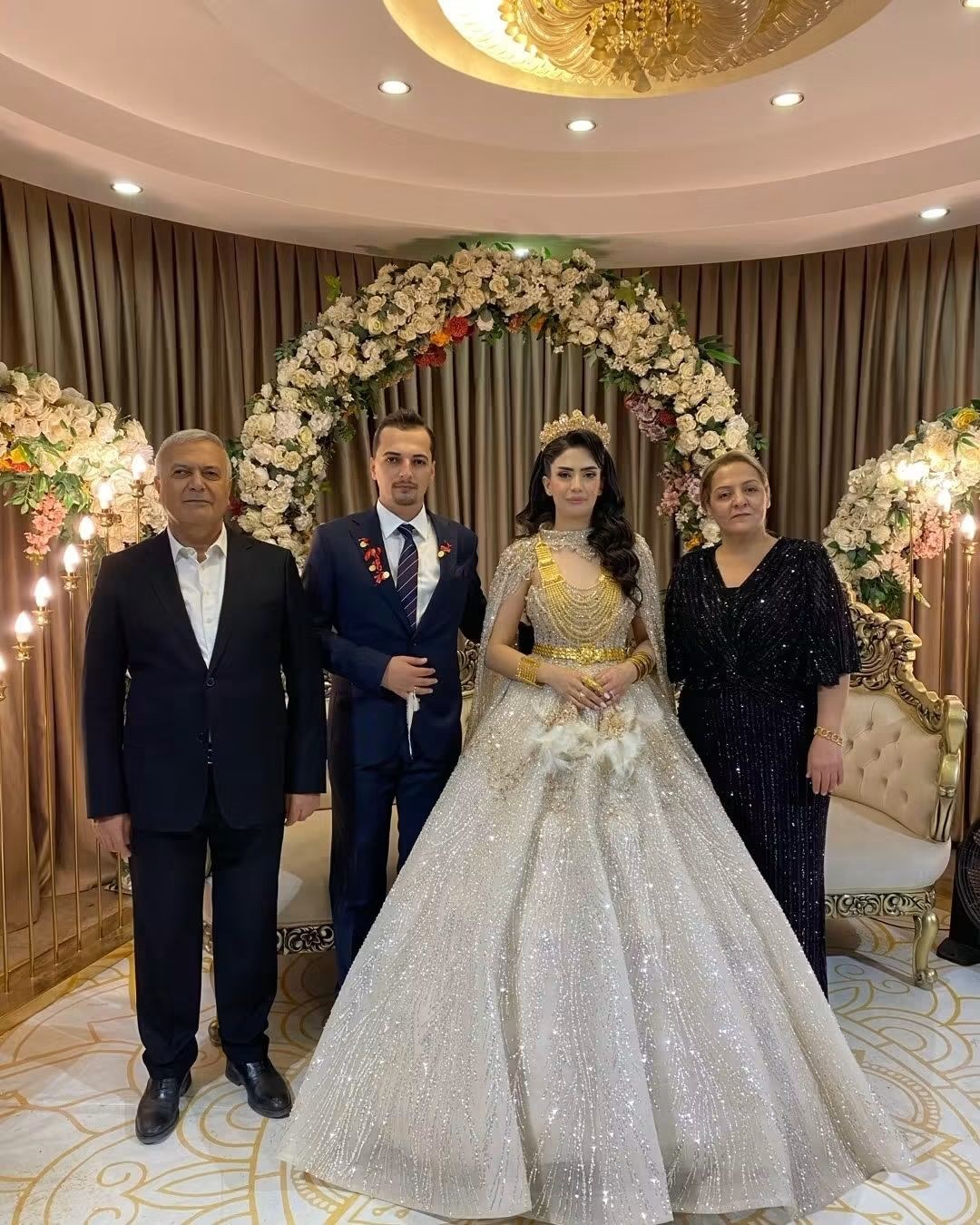 İş ve Siyaset İnsanı Ömer Yılancı'nın Mutlu Aile Günü