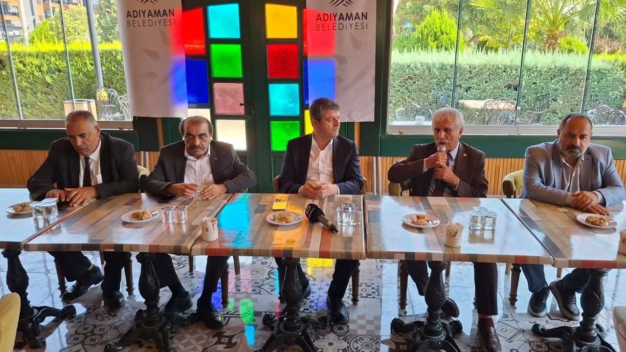 Başkan Tutdere Güneydoğu Anadolu Gazeteciler Federasyonu'nu Ağırladı
