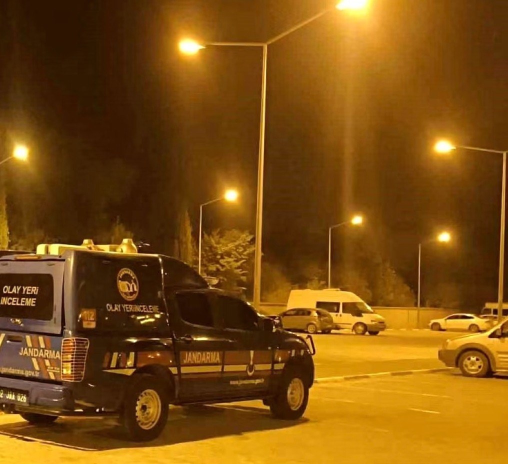 Besni'de Fıstık Bahçesinde Silahlı Yaralama Olayı