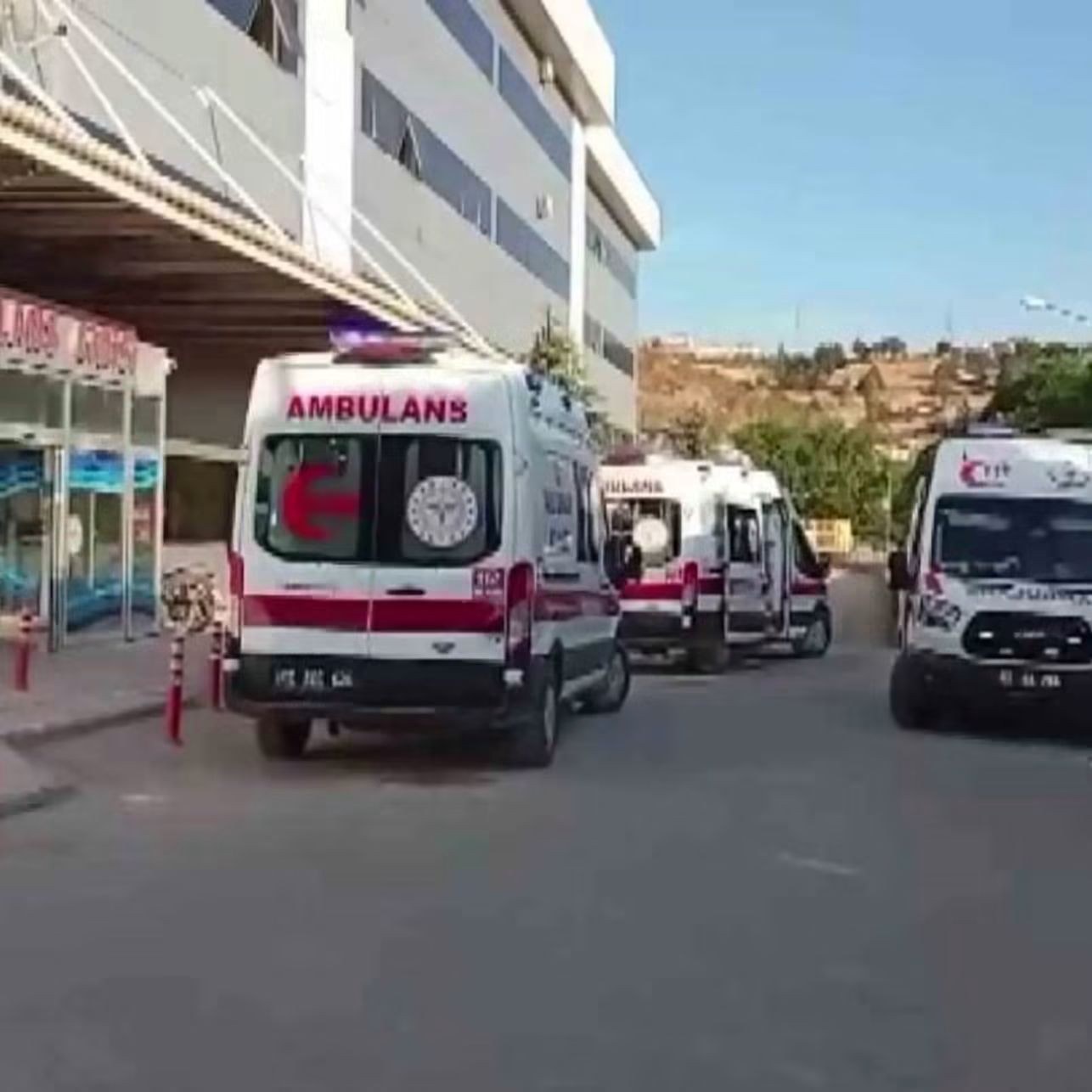 Adıyaman Gölbaşı'nda İşçiler Yedikleri Yemekten Zehirlendi