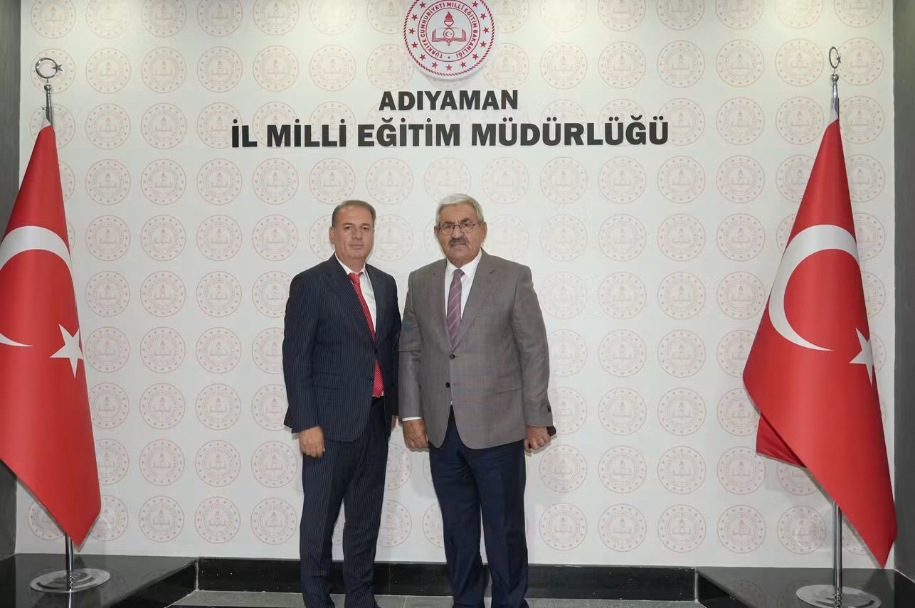 Akıncılar Belediye Başkanı İsmet Çetinkaya İl Milli Eğitim Müdürü Ali Tosun'u Ziyaret Etti