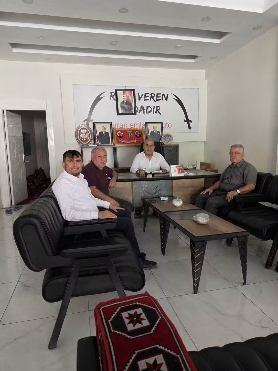 Kahta Milliyetçi Hareket Partisi İlçe Başkanı Haşim Turan'dan Ziyaretçilerine Teşekkür